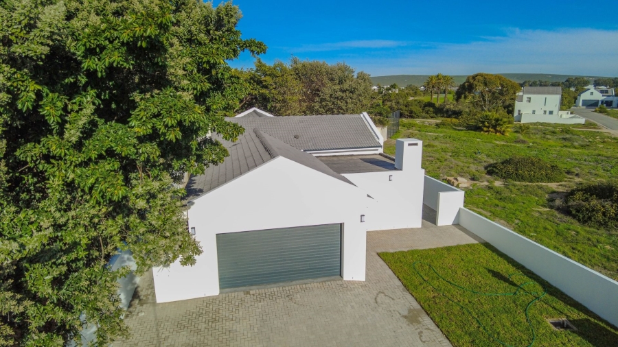 4 Bedroom Property for Sale in Shelley Point Western Cape